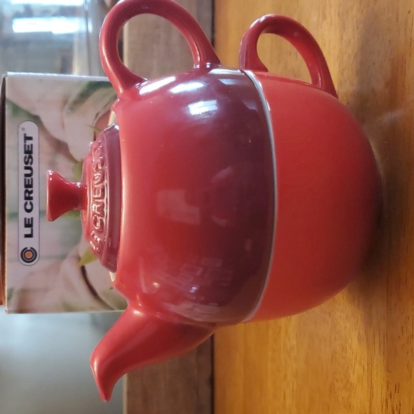 Le Creuset Tea For One Tea Pot and Cup - Picture 1 of 10